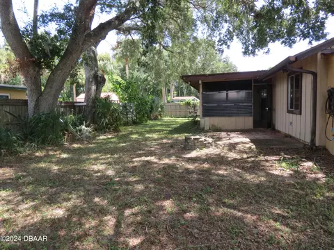 Exterior - 2 Castle Manor Dr, Ormond Beach, FL 32174 photo 6 of 8