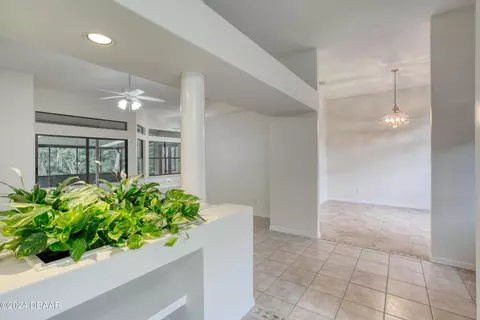 Entry Way - 20 Coquina Point Dr, Ormond Beach, FL 32174 photo 3 of 4