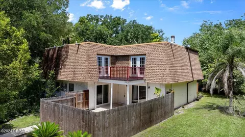 107 Springwood Sq, Port Orange, FL 32129