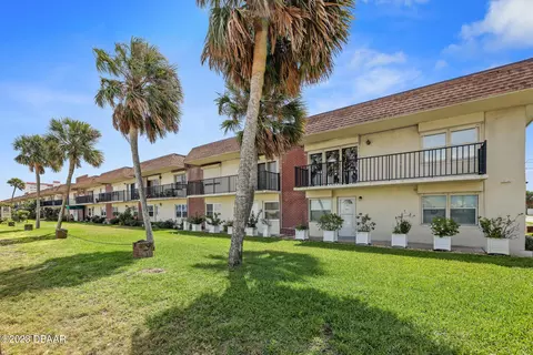 10 Lynnhurst Dr #2010, Ormond Beach, FL 32176