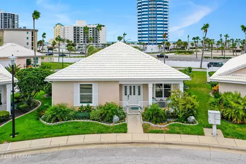 151 Key Colony Ct, Daytona Beach, FL 32118