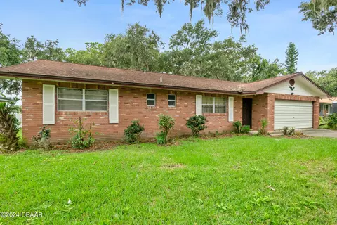 5510 W Bayshore Dr, Port Orange, FL 32127