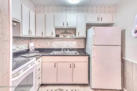 310 Joyce St, Edgewater, FL 32132 photo 25