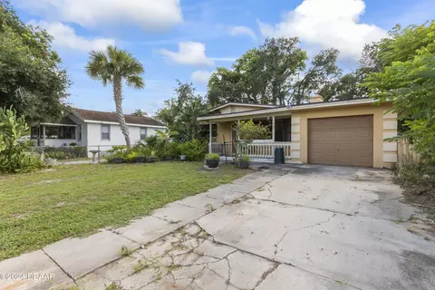 Exterior - 702 Cordova Ave, Ormond Beach, FL 32174 photo 6 of 6