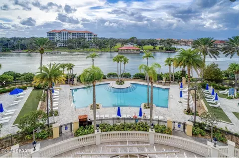 102 Yacht Harbor Dr #267, Palm Coast, FL 32137