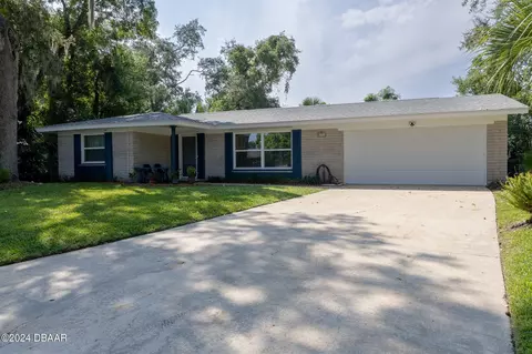 126 Fairwood Cir, Ormond Beach, FL 32174