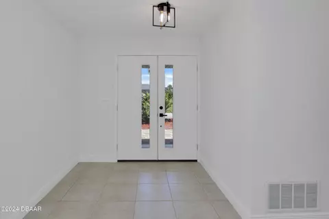 Entry Way - 13 Sea Hawk Dr, Ormond Beach, FL 32176 photo 1 of 2