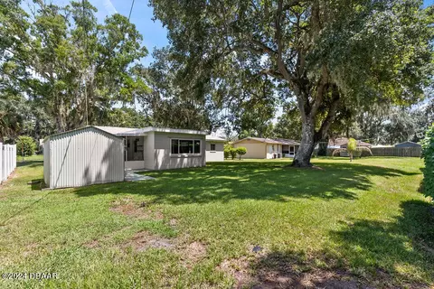 Exterior - 2620 Orange Tree Dr, Edgewater, FL 32141 photo 4 of 8