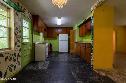 517 N Yonge St, Ormond Beach, FL 32174 photo 9