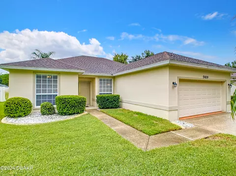 5409 Frederick Lake Dr, Port Orange, FL 32128