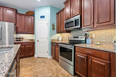 323 River Vale Ln, Ormond Beach, FL 32174 photo 5