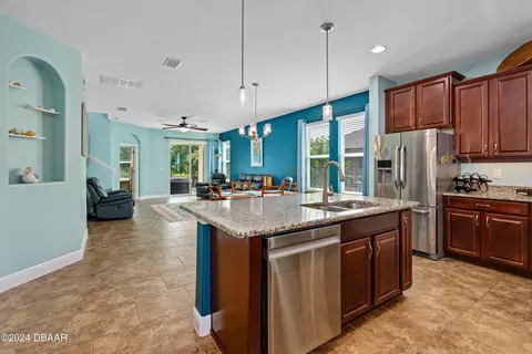 323 River Vale Ln, Ormond Beach, FL 32174 photo 3