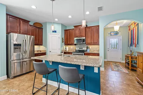 323 River Vale Ln, Ormond Beach, FL 32174 photo 4