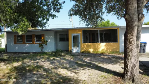 1595 Hilldale Rd, Titusville, FL 32780