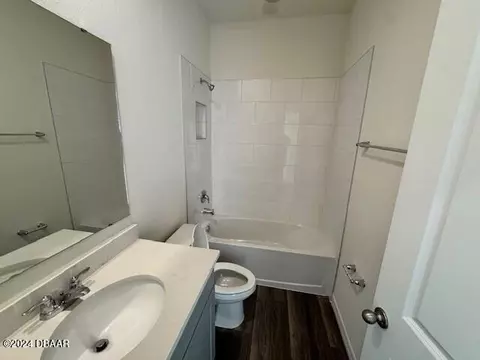 Bath - 3272 Arch Ave, Ormond Beach, FL 32174 photo 4 of 4