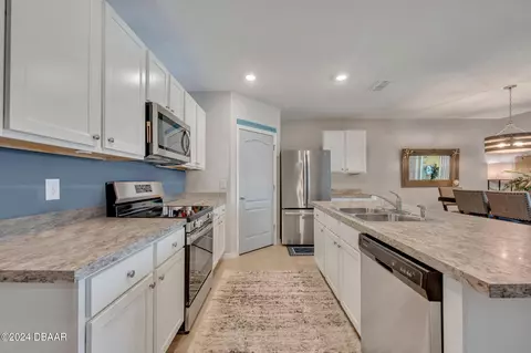 Kitchen - 136 Old Mill Pond Rd, Edgewater, FL 32141 photo 1 of 8