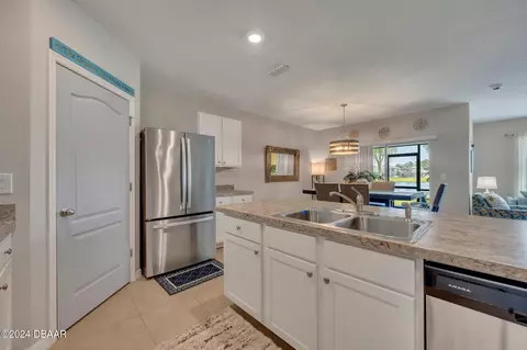 Kitchen - 136 Old Mill Pond Rd, Edgewater, FL 32141 photo 3 of 8