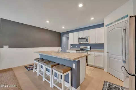Kitchen - 136 Old Mill Pond Rd, Edgewater, FL 32141 photo 6 of 8