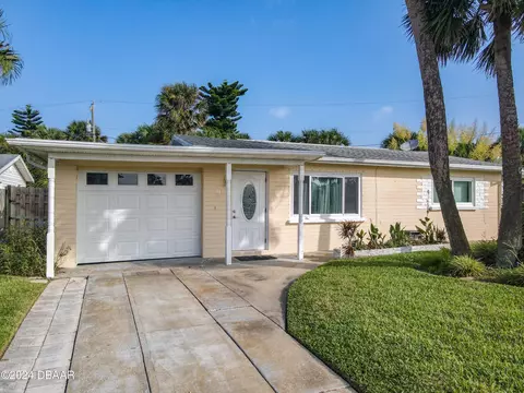 9 Seabreeze Dr, Ormond Beach, FL 32176