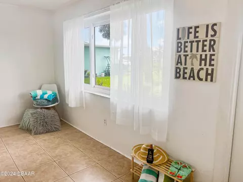 9 Seabreeze Dr, Ormond Beach, FL 32176 photo 6