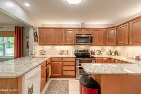 25 Treetop Cir, Ormond Beach, FL 32174 photo 12