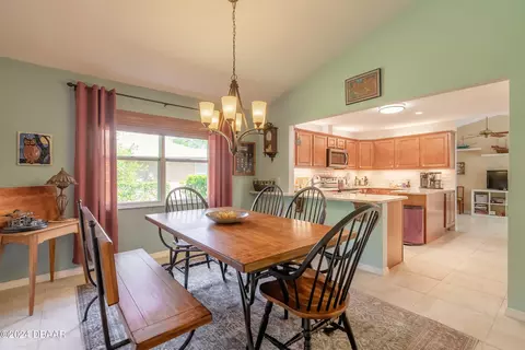 25 Treetop Cir, Ormond Beach, FL 32174 photo 8