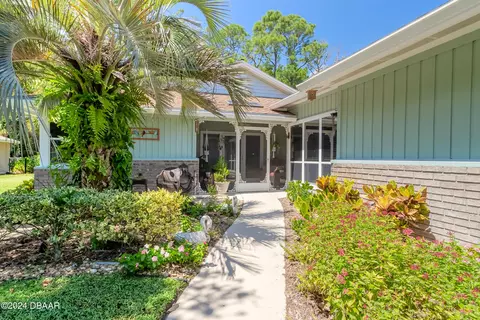 25 Treetop Cir, Ormond Beach, FL 32174