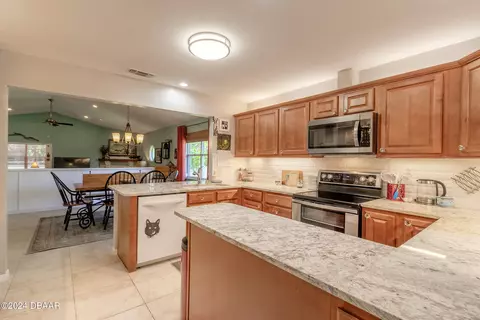 25 Treetop Cir, Ormond Beach, FL 32174 photo 13