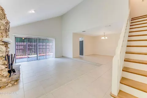17 Maplewood Trl, Ormond Beach, FL 32174 photo 7