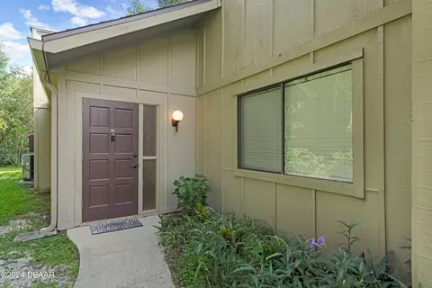 17 Maplewood Trl, Ormond Beach, FL 32174 photo 4