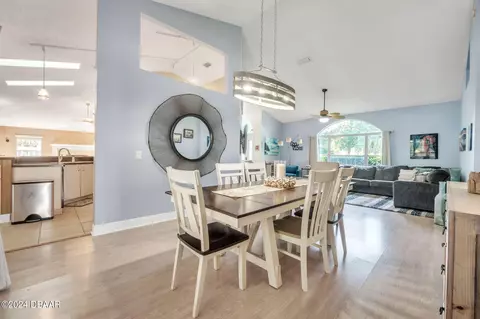 Dining - 15 Fernery Trl, Ormond Beach, FL 32174 photo 2 of 6