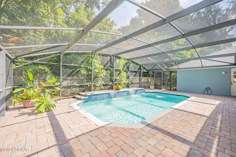 Exterior - 15 Fernery Trl, Ormond Beach, FL 32174 photo 8 of 14