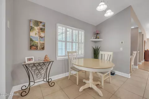 Dining - 15 Fernery Trl, Ormond Beach, FL 32174 photo 6 of 6