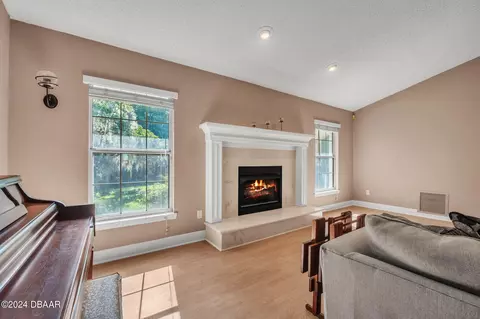 Living - 15 Fernery Trl, Ormond Beach, FL 32174 photo 4 of 4