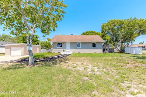 1946 Forest Ave, Daytona Beach, FL 32119