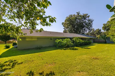 Exterior - 2600 SE 7th Ave, Ocala, FL 34471 photo 3 of 4