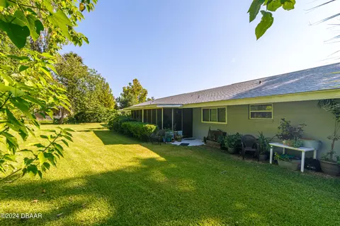 Exterior - 2600 SE 7th Ave, Ocala, FL 34471 photo 4 of 4