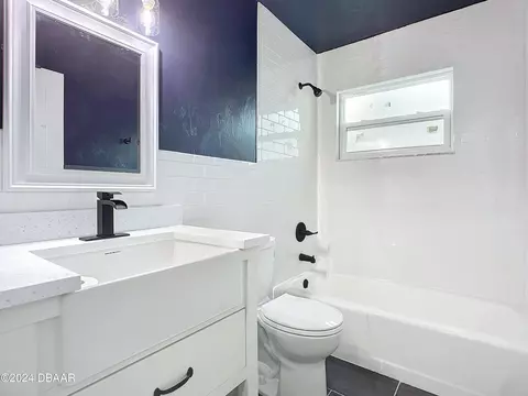 Bath - 56 Oak Ave, Ormond Beach, FL 32174 photo 2 of 2