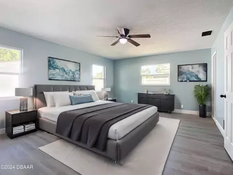 Bedroom - 56 Oak Ave, Ormond Beach, FL 32174 photo 1 of 10