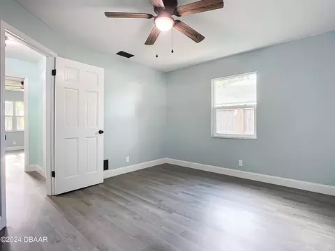 Bedroom - 56 Oak Ave, Ormond Beach, FL 32174 photo 8 of 10