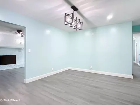 Living - 56 Oak Ave, Ormond Beach, FL 32174 photo 6 of 11