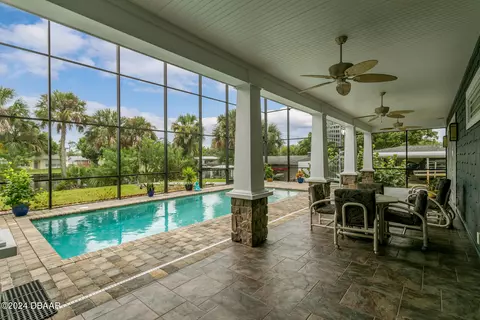 Exterior - 272 Putnam Ave, Ormond Beach, FL 32174 photo 3 of 17