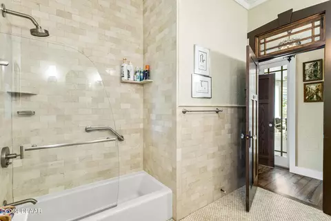 Bath - 272 Putnam Ave, Ormond Beach, FL 32174 photo 3 of 7