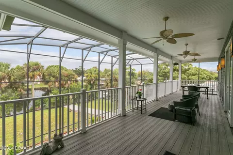 Exterior - 272 Putnam Ave, Ormond Beach, FL 32174 photo 9 of 17