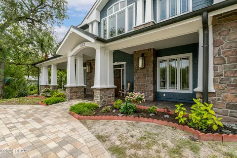 Exterior - 272 Putnam Ave, Ormond Beach, FL 32174 photo 2 of 17