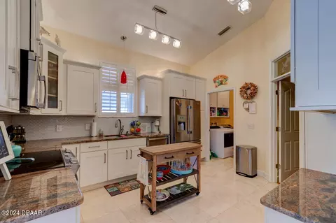 Kitchen - 3814 Islamorada Dr, Ormond Beach, FL 32176 photo 1 of 2