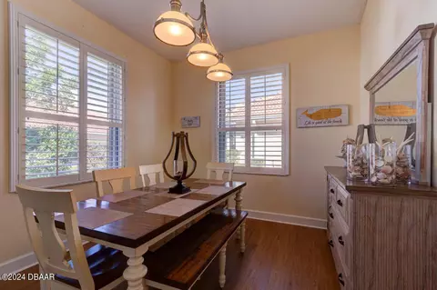 Dining - 3814 Islamorada Dr, Ormond Beach, FL 32176 photo 2 of 2
