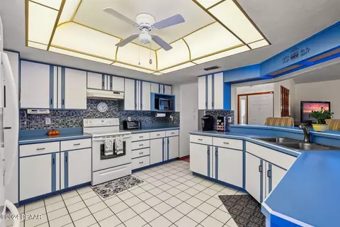1929 Mango Tree Dr, Edgewater, FL 32141 photo 5