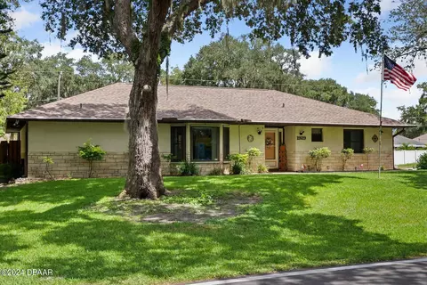 1929 Mango Tree Dr, Edgewater, FL 32141