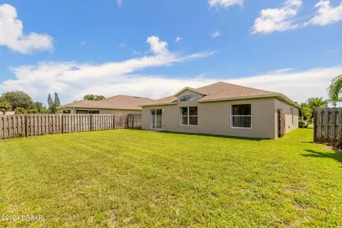 302 Two Oaks Dr, Edgewater, FL 32141 photo 6